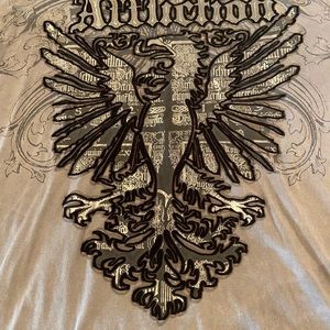 A fantastic Affliction shirt grey with a black design